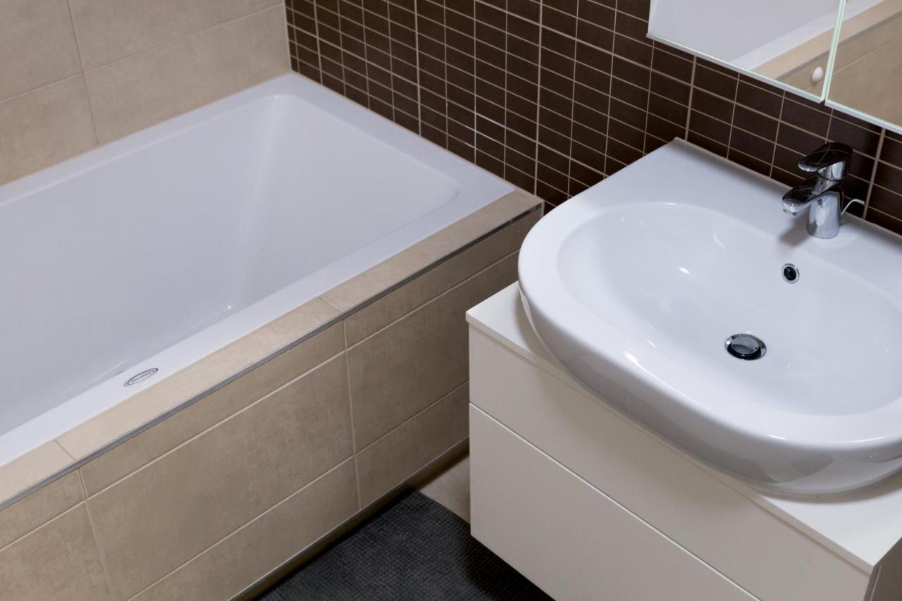 Auredius Deluxe Sea Apartment Koper Bagian luar foto