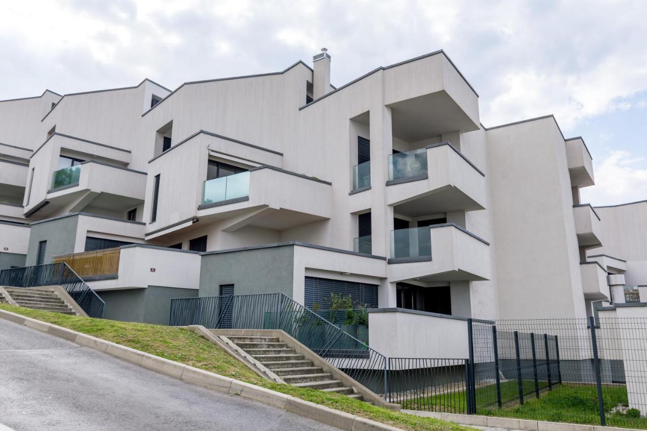 Auredius Deluxe Sea Apartment Koper Bagian luar foto